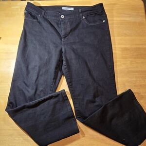 Chicos Platinum Edition Denim Jeans Boot Leg Ultimate Fit Size 2.5 Short 14 Blk